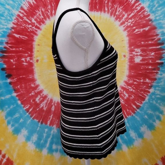 Cloud Chaser | Knit Striped Top | Size: L - Picture 4 of 9